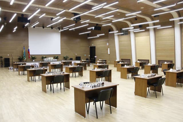 Югорская шахматная академия